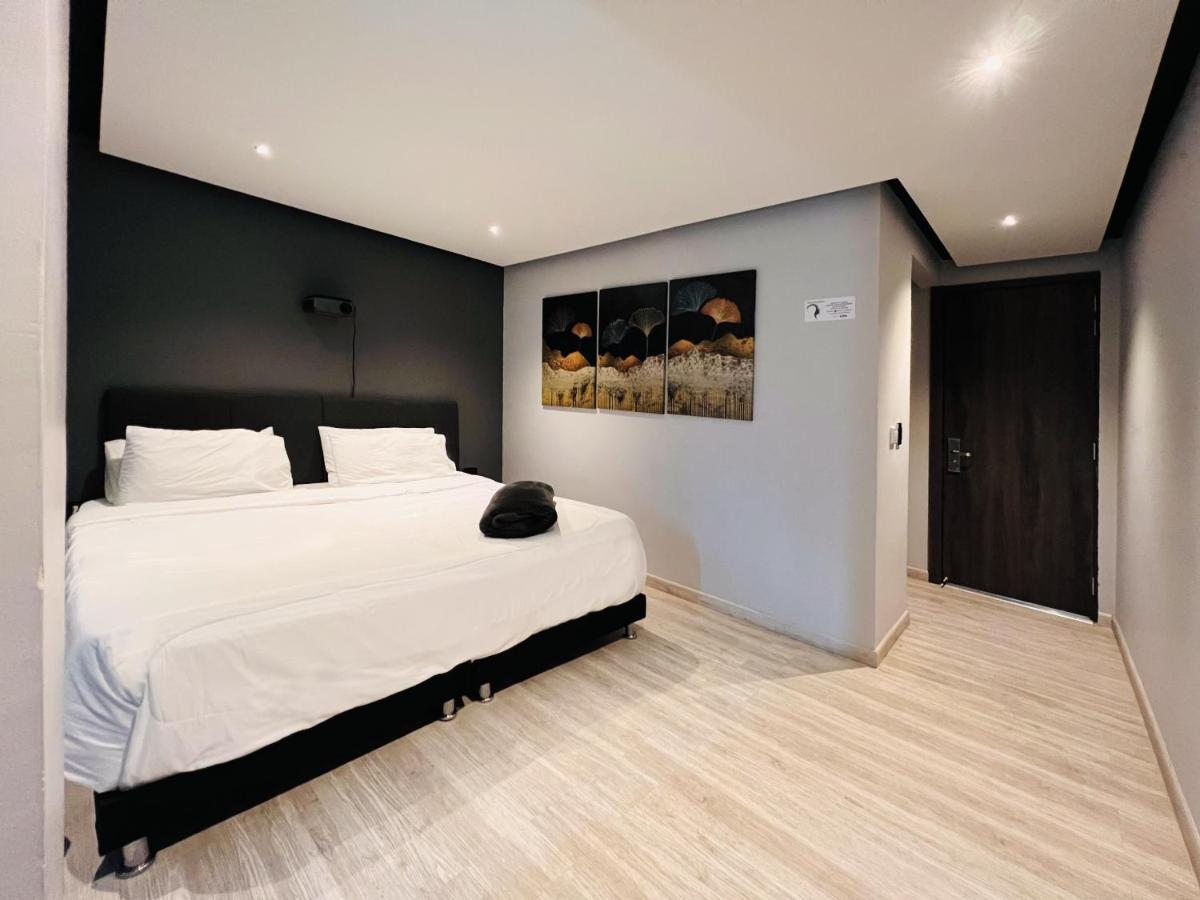 Hotel Htl Bogota Exterior photo