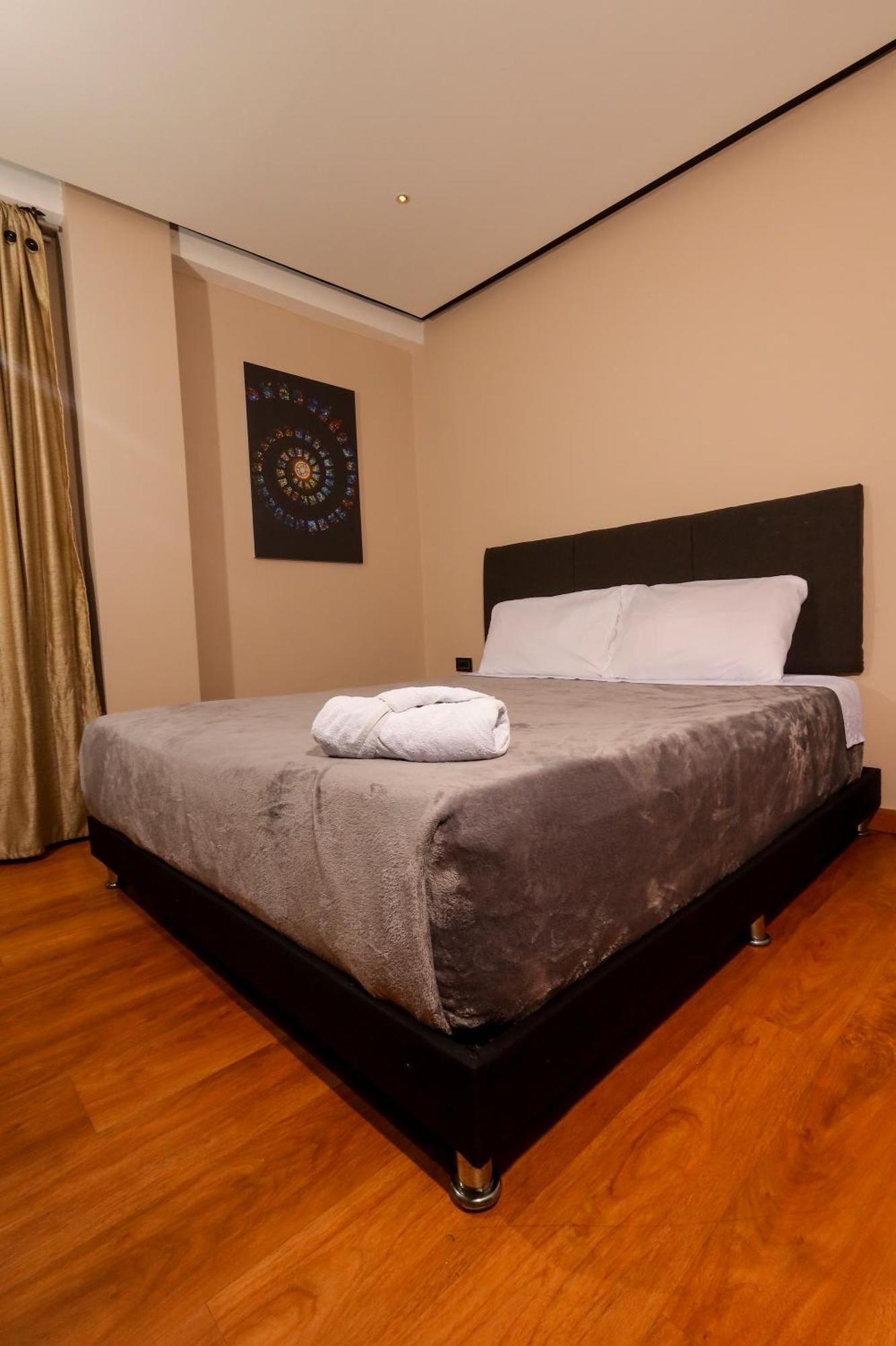 Hotel Htl Bogota Exterior photo